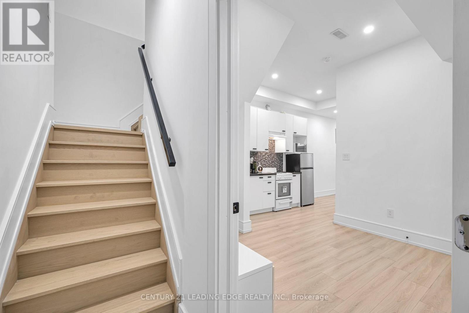 57a Jeavons Avenue, Toronto, Ontario  M1K 1T1 - Photo 38 - E12083837