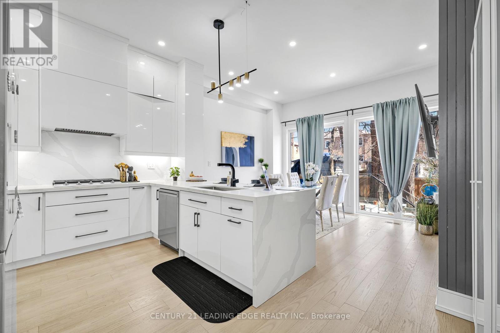 57a Jeavons Avenue, Toronto, Ontario  M1K 1T1 - Photo 9 - E12083837