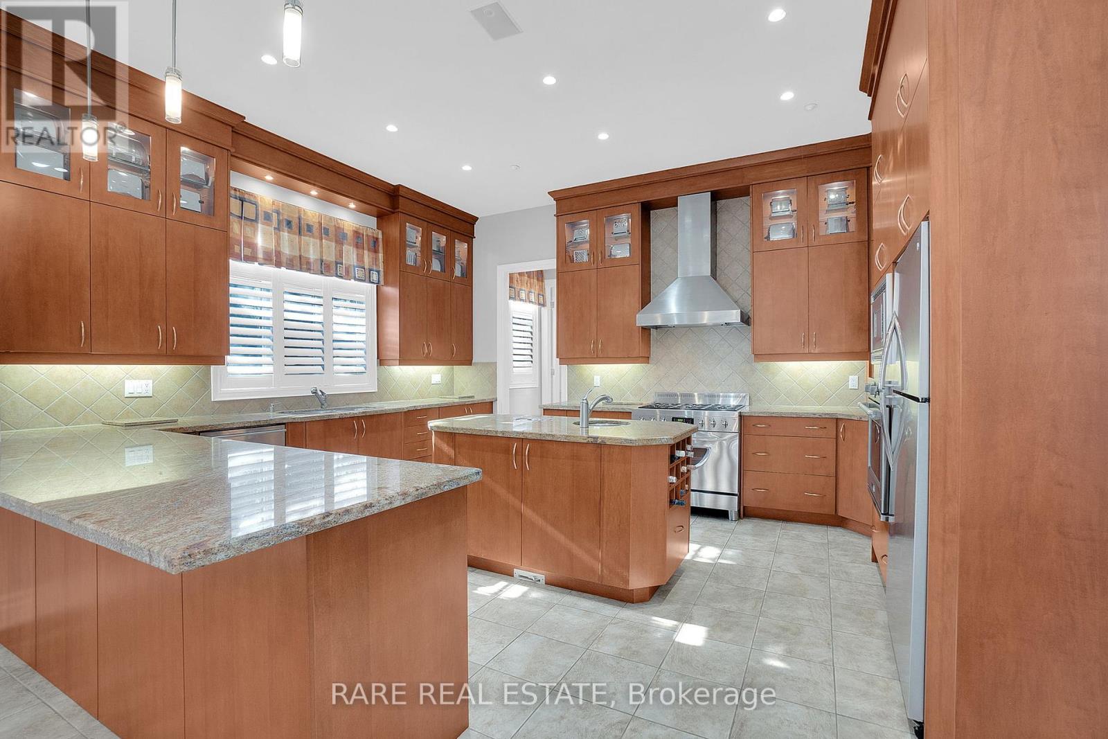129 Duncan Road, Richmond Hill, Ontario  L4C 6J4 - Photo 9 - N12083828