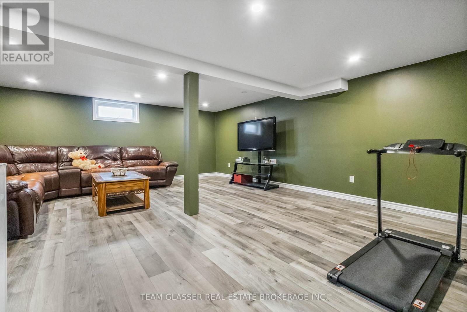 A - 246 Mckellar Street, Southwest Middlesex, Ontario  N0L 1M0 - Photo 43 - X12083921