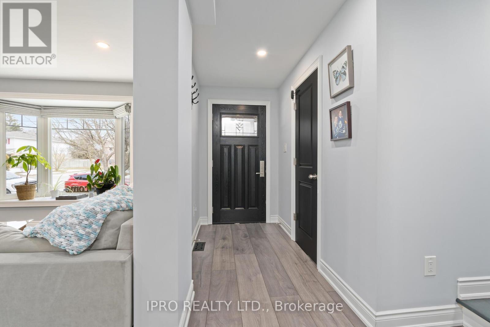 Property at 89 JOHN STREET image 2