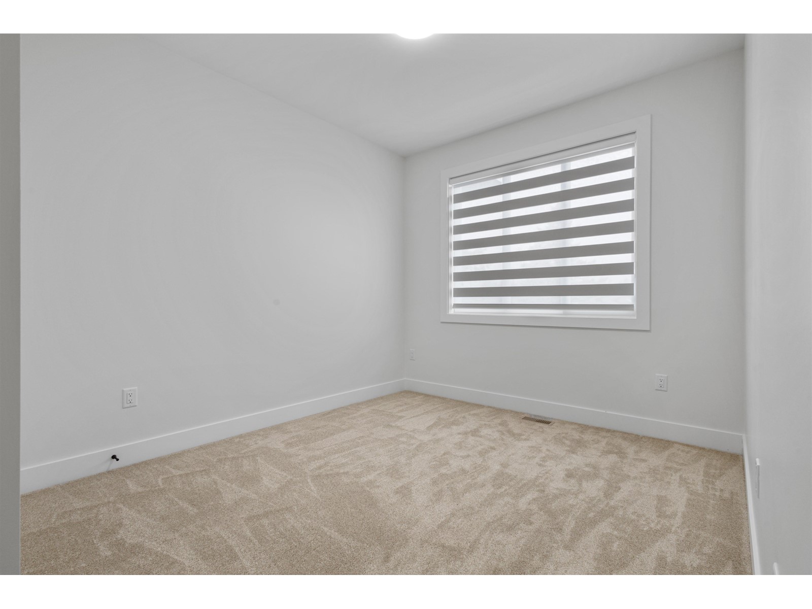 32506 Higginbottom Court, Mission, British Columbia  V2V 2T7 - Photo 17 - R2989802