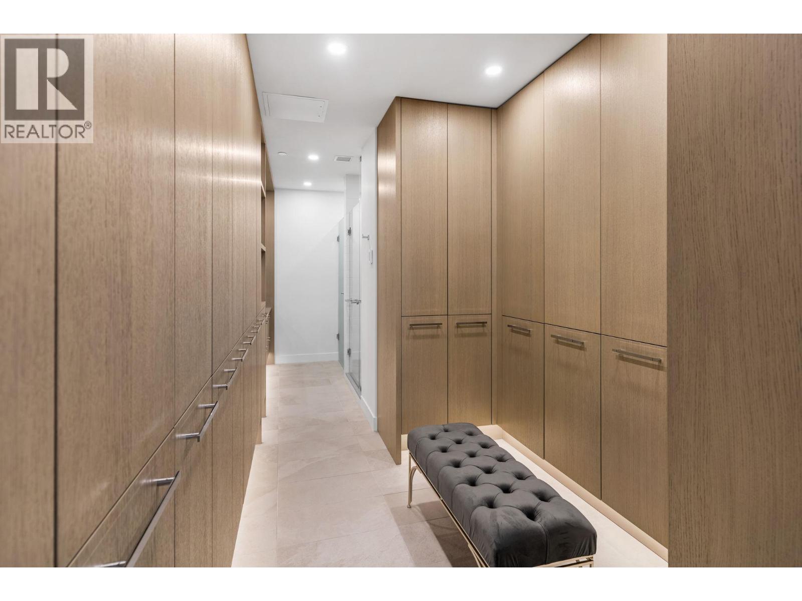 Photo 8 at 3409 Lakeshore Road 209, Lower Mission, Kelowna Photo 8 at 3409 Lakeshore Road 209, Lower Mission, Kelowna