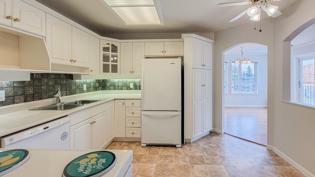302 17727 58 Avenue, Surrey, British Columbia  V3S 1L5 - Photo 8 - R2989779