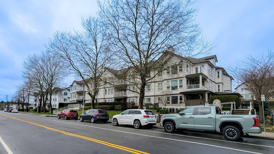302 17727 58 Avenue, Surrey, British Columbia  V3S 1L5 - Photo 1 - R2989779