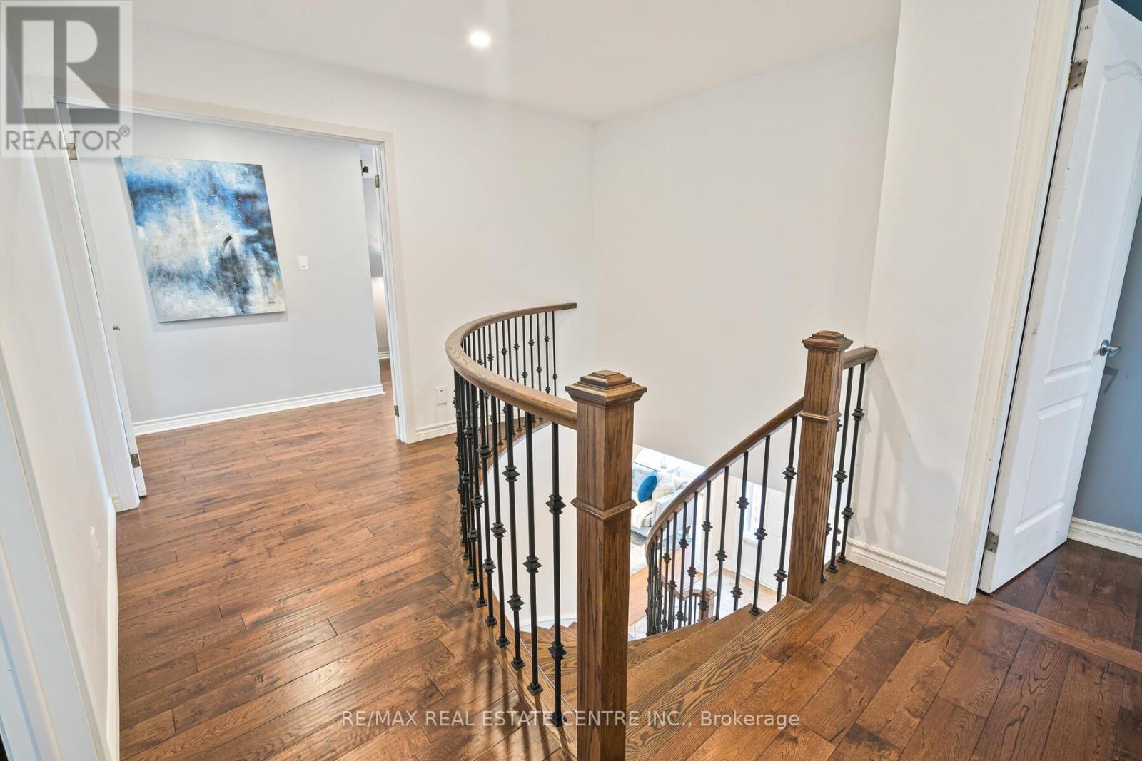 4 Pine Ridge Road, Erin, Ontario  N0B 1T0 - Photo 15 - X12083802