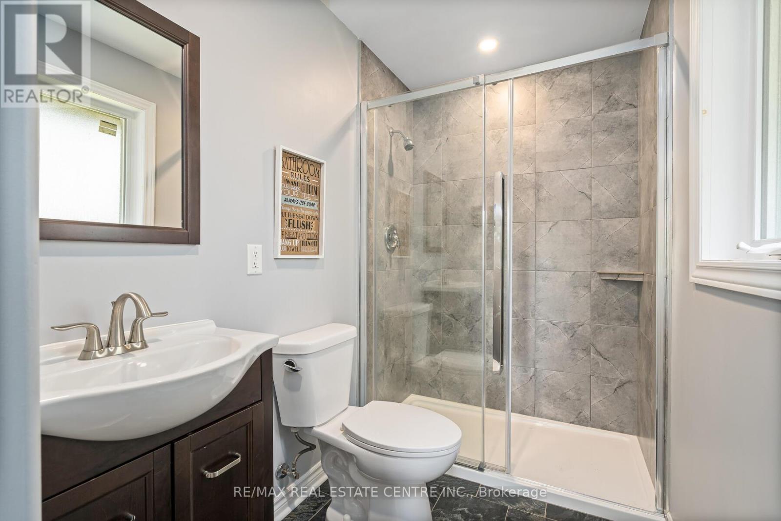 4 Pine Ridge Road, Erin, Ontario  N0B 1T0 - Photo 22 - X12083802