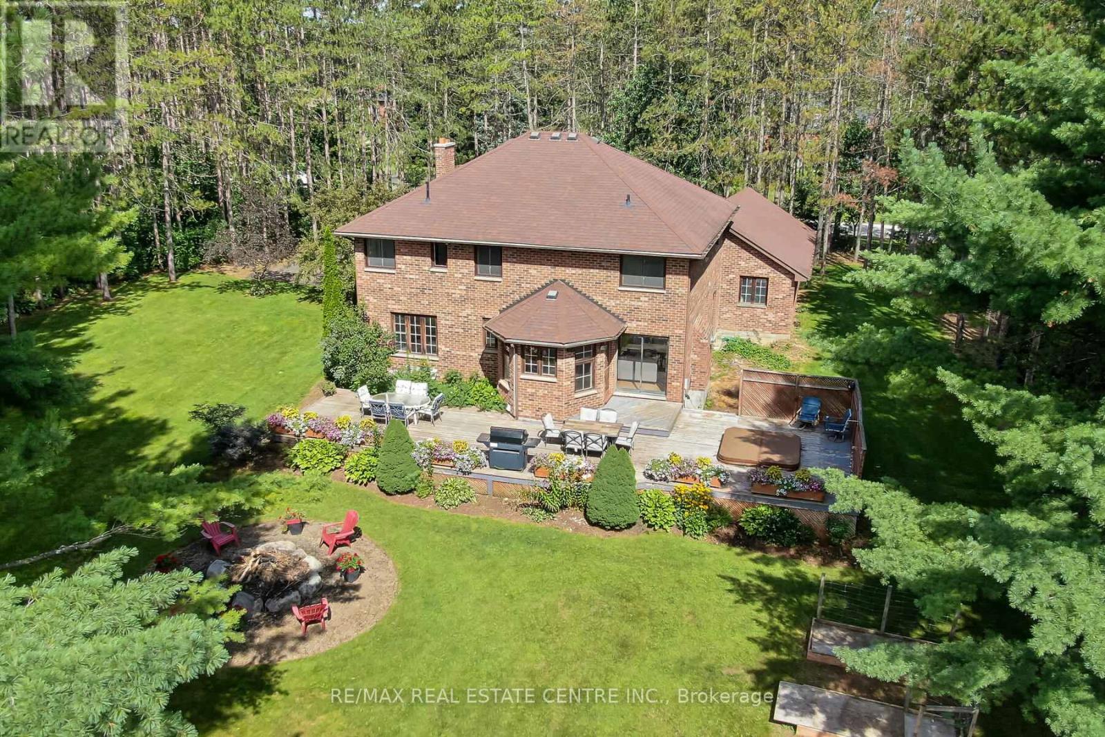 4 Pine Ridge Road, Erin, Ontario  N0B 1T0 - Photo 31 - X12083802