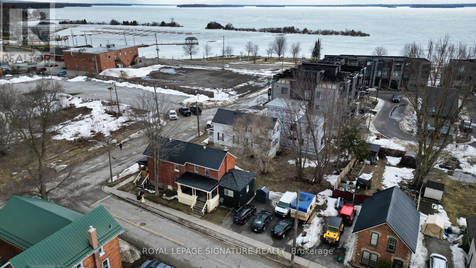 Property at 113 COLBORNE STREET E image 4