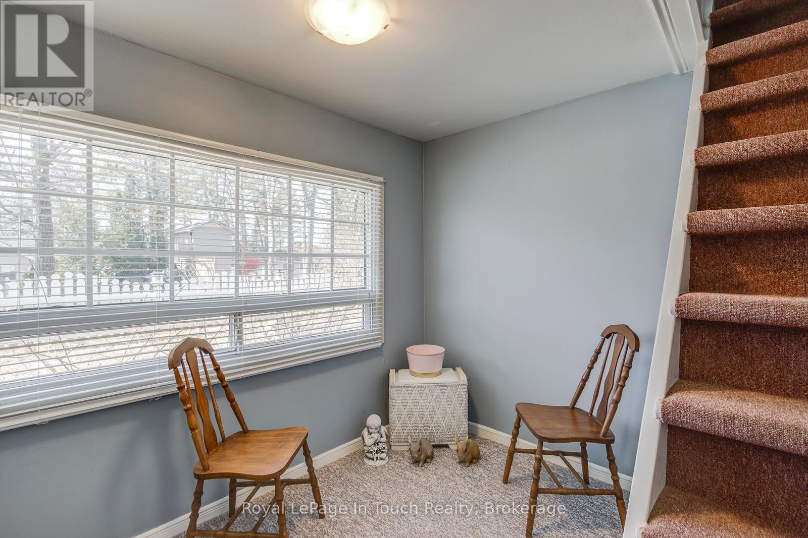 25 Yarwood Road, Tiny, Ontario  L0L 2J0 - Photo 23 - S12084008
