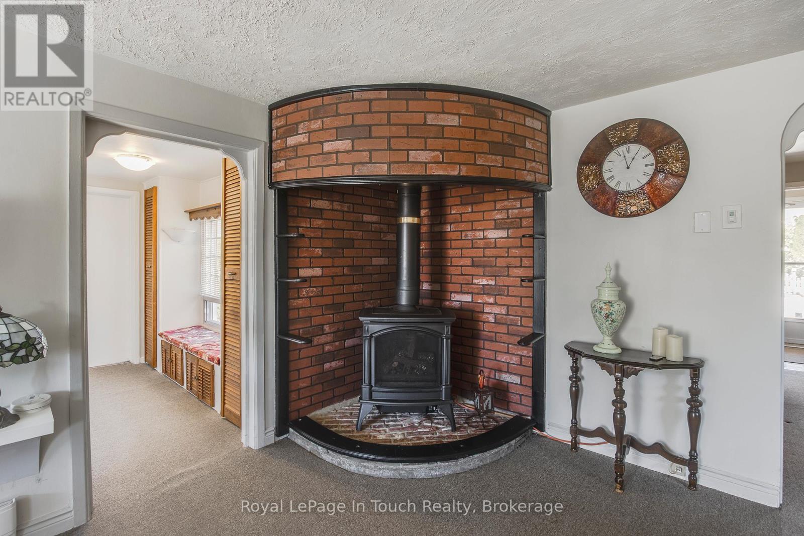 25 Yarwood Road, Tiny, Ontario  L0L 2J0 - Photo 24 - S12084008