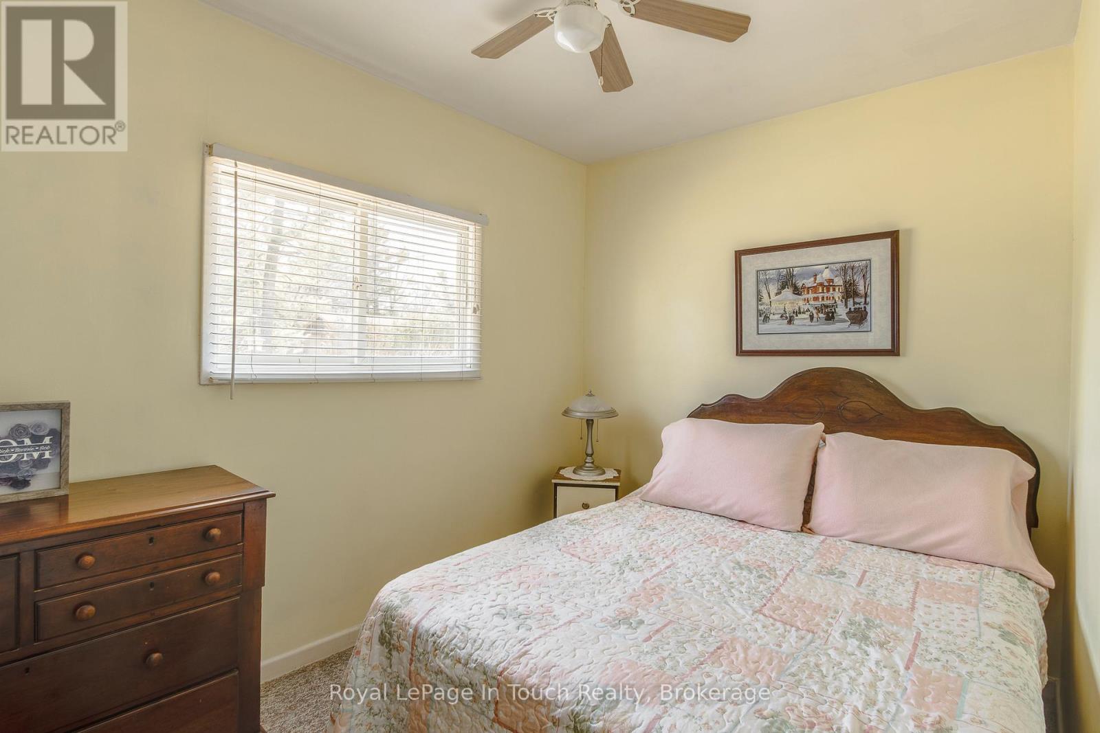 25 Yarwood Road, Tiny, Ontario  L0L 2J0 - Photo 27 - S12084008