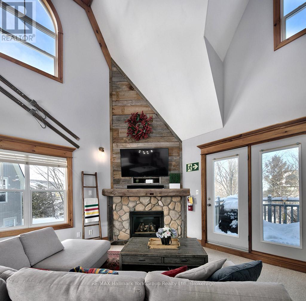 217 - 184 Snowbridge Way, Blue Mountains, Ontario  L9Y 0V1 - Photo 11 - X12083999