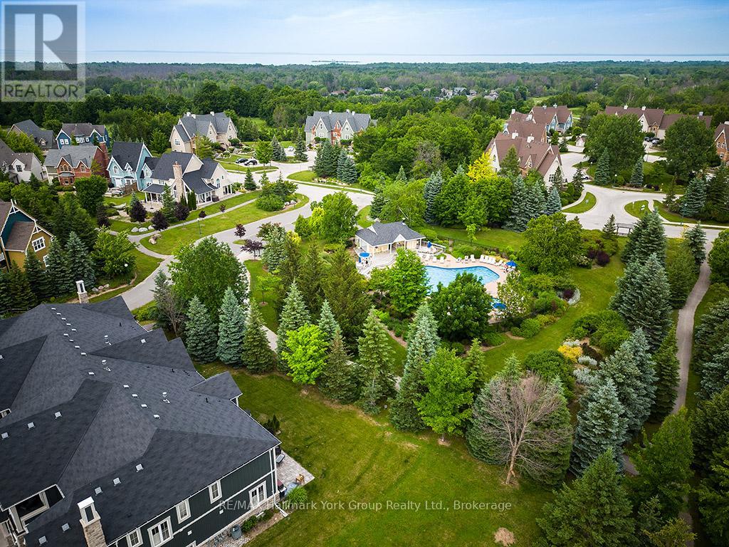 217 - 184 Snowbridge Way, Blue Mountains, Ontario  L9Y 0V1 - Photo 13 - X12083999