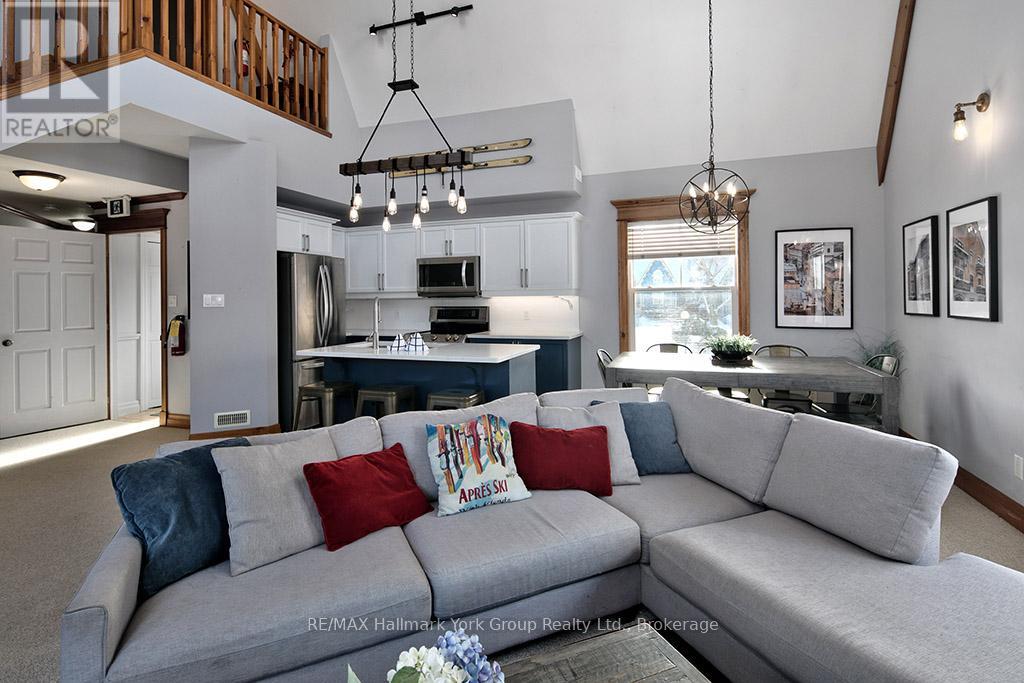217 - 184 Snowbridge Way, Blue Mountains, Ontario  L9Y 0V1 - Photo 17 - X12083999