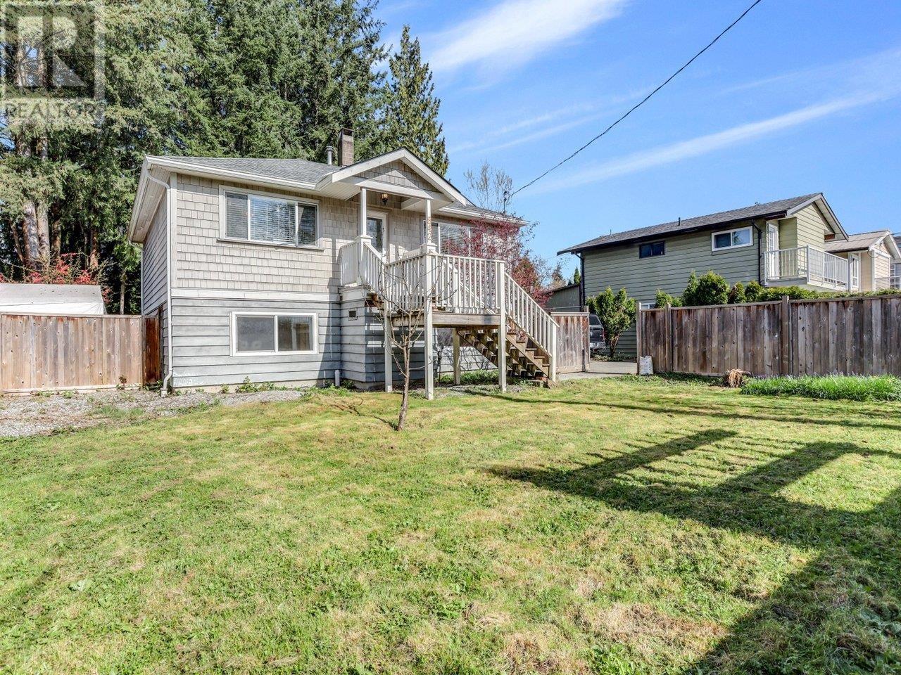 Property at 842 WESTWOOD STREET image 2