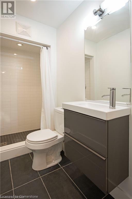 49 S Fairleigh Avenue S Unit# 1, Hamilton, Ontario  L8M 2K1 - Photo 11 - 40717120