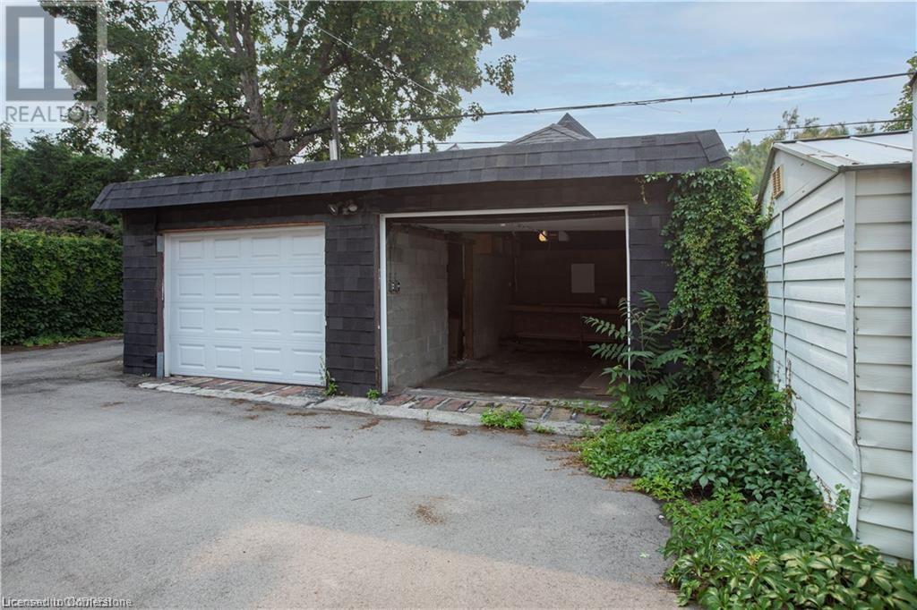49 S Fairleigh Avenue S Unit# 1, Hamilton, Ontario  L8M 2K1 - Photo 13 - 40717120