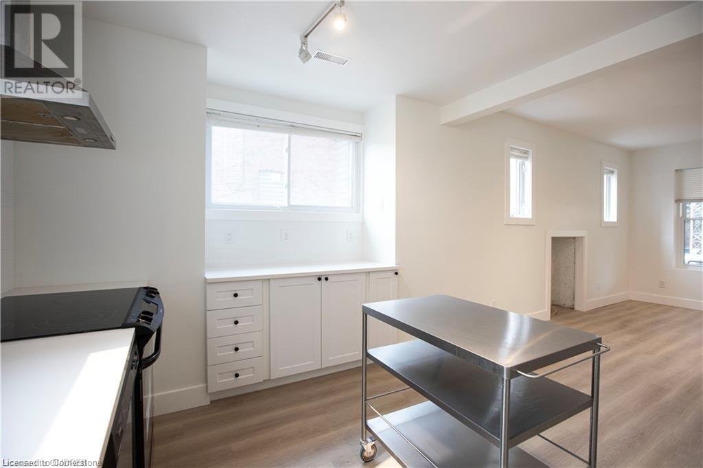 49 S Fairleigh Avenue S Unit# 1, Hamilton, Ontario  L8M 2K1 - Photo 6 - 40717120