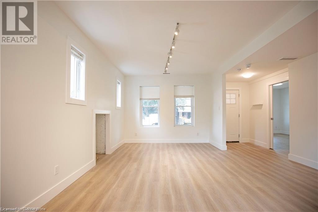 49 S Fairleigh Avenue S Unit# 1, Hamilton, Ontario  L8M 2K1 - Photo 7 - 40717120