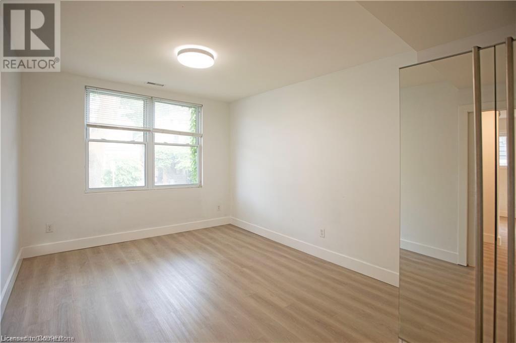 49 S Fairleigh Avenue S Unit# 1, Hamilton, Ontario  L8M 2K1 - Photo 9 - 40717120