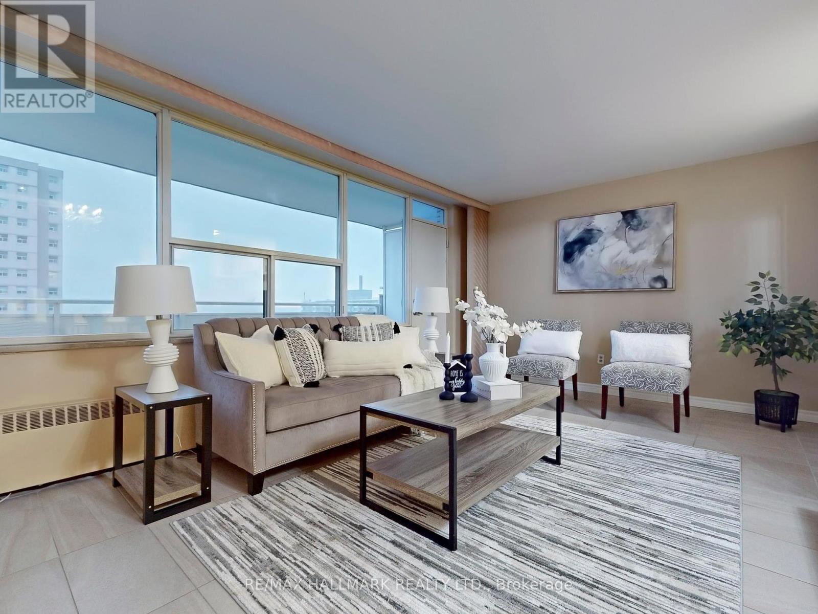 Property at 903 - 10 PARKWAY FOREST DRIVE image 3