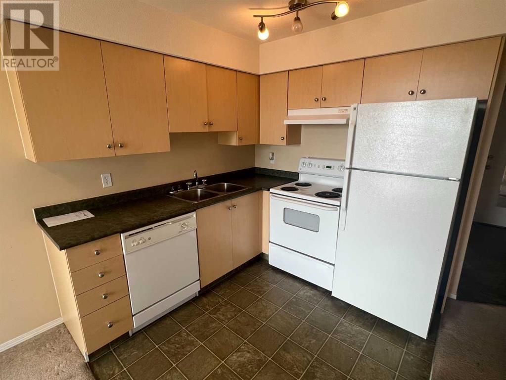 112, 1616 Saamis Drive Nw, Medicine Hat, Alberta  T1C 4X2 - Photo 8 - A2211707