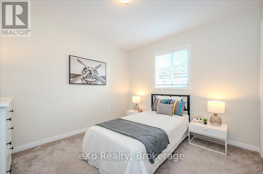 216 Severn Drive, Guelph, Ontario  N1E 0C7 - Photo 23 - X12061506