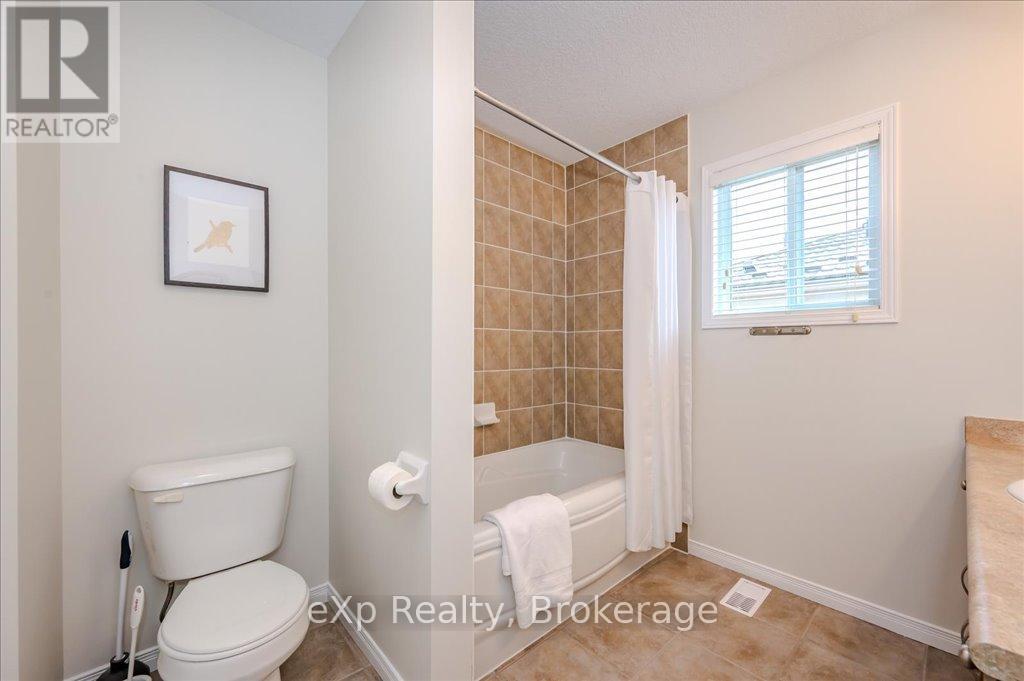 216 Severn Drive, Guelph, Ontario  N1E 0C7 - Photo 29 - X12061506