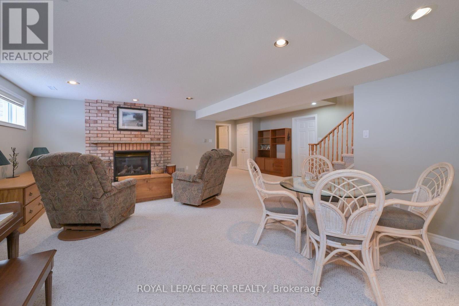 42 Napa Ridge, New Tecumseth, Ontario  L9R 2E4 - Photo 28 - N12028071