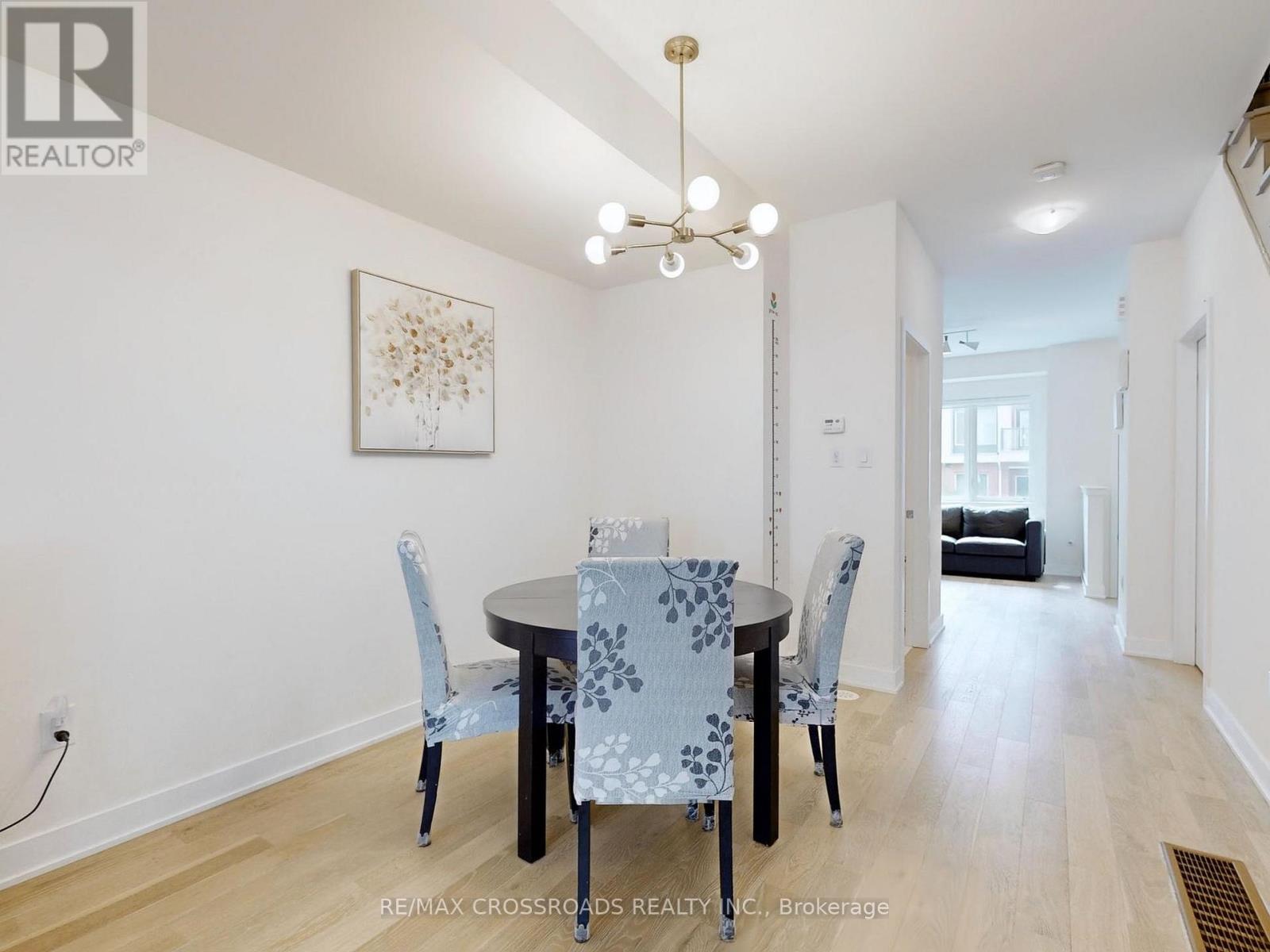 Property at 73 WILLIAM DUNCAN ROAD image 4