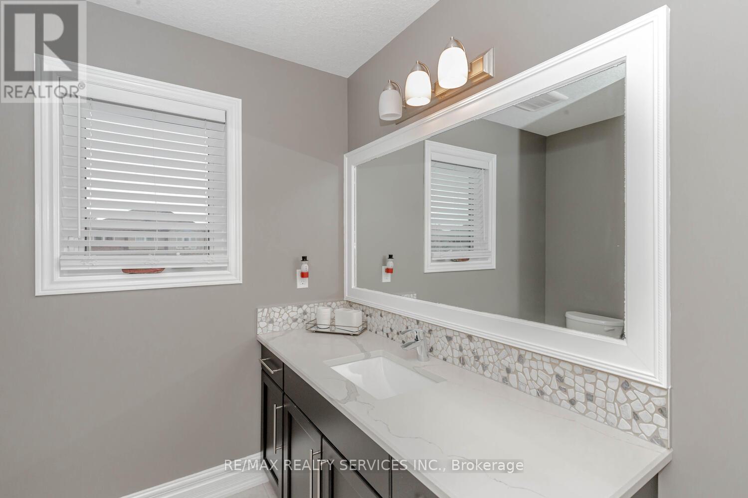 22 Mcintyre Lane, East Luther Grand Valley, Ontario  L9W 6W3 - Photo 30 - X12083879