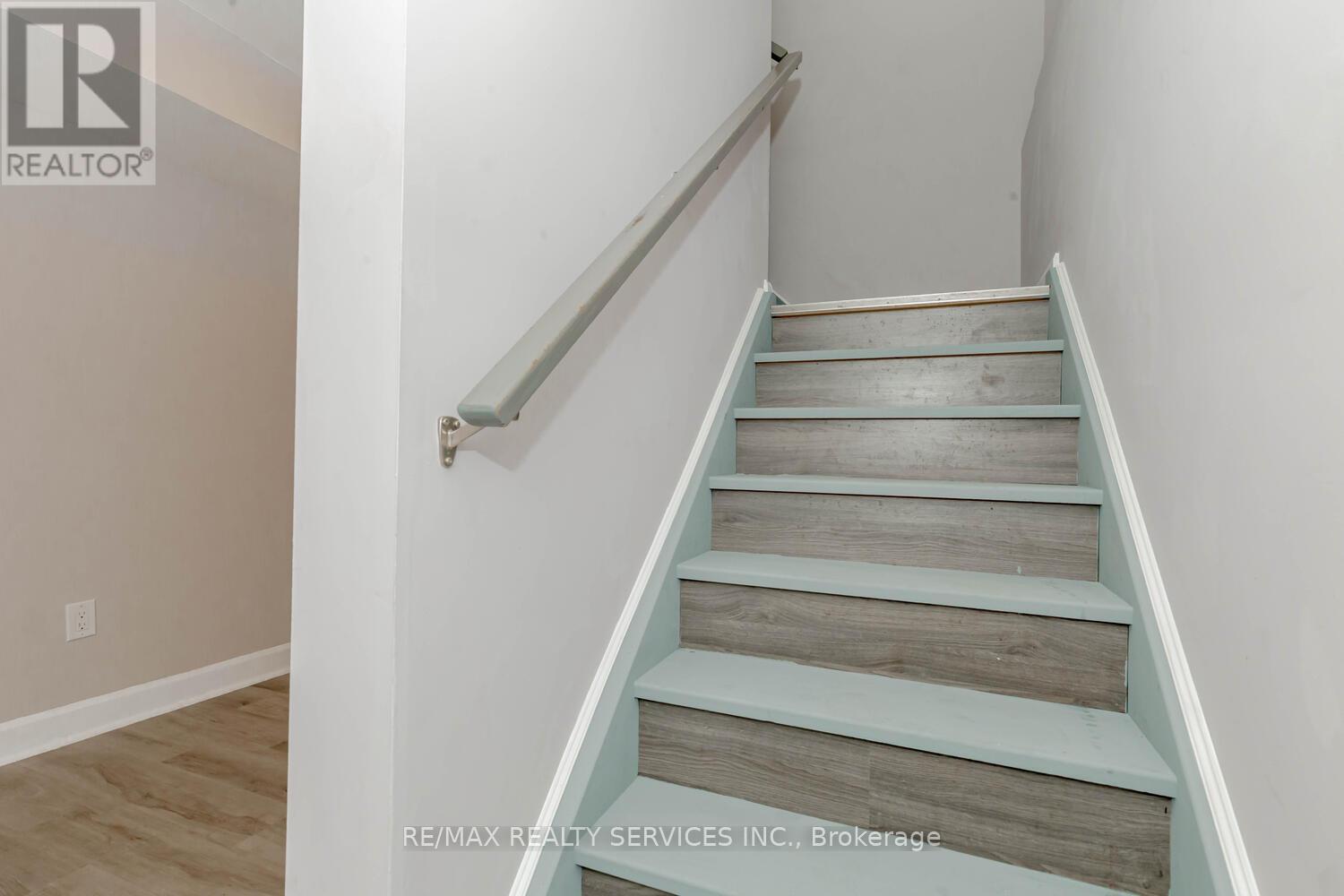 22 Mcintyre Lane, East Luther Grand Valley, Ontario  L9W 6W3 - Photo 34 - X12083879
