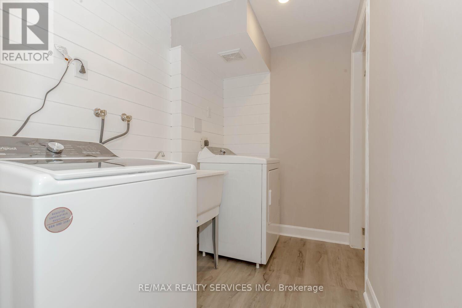 22 Mcintyre Lane, East Luther Grand Valley, Ontario  L9W 6W3 - Photo 39 - X12083879
