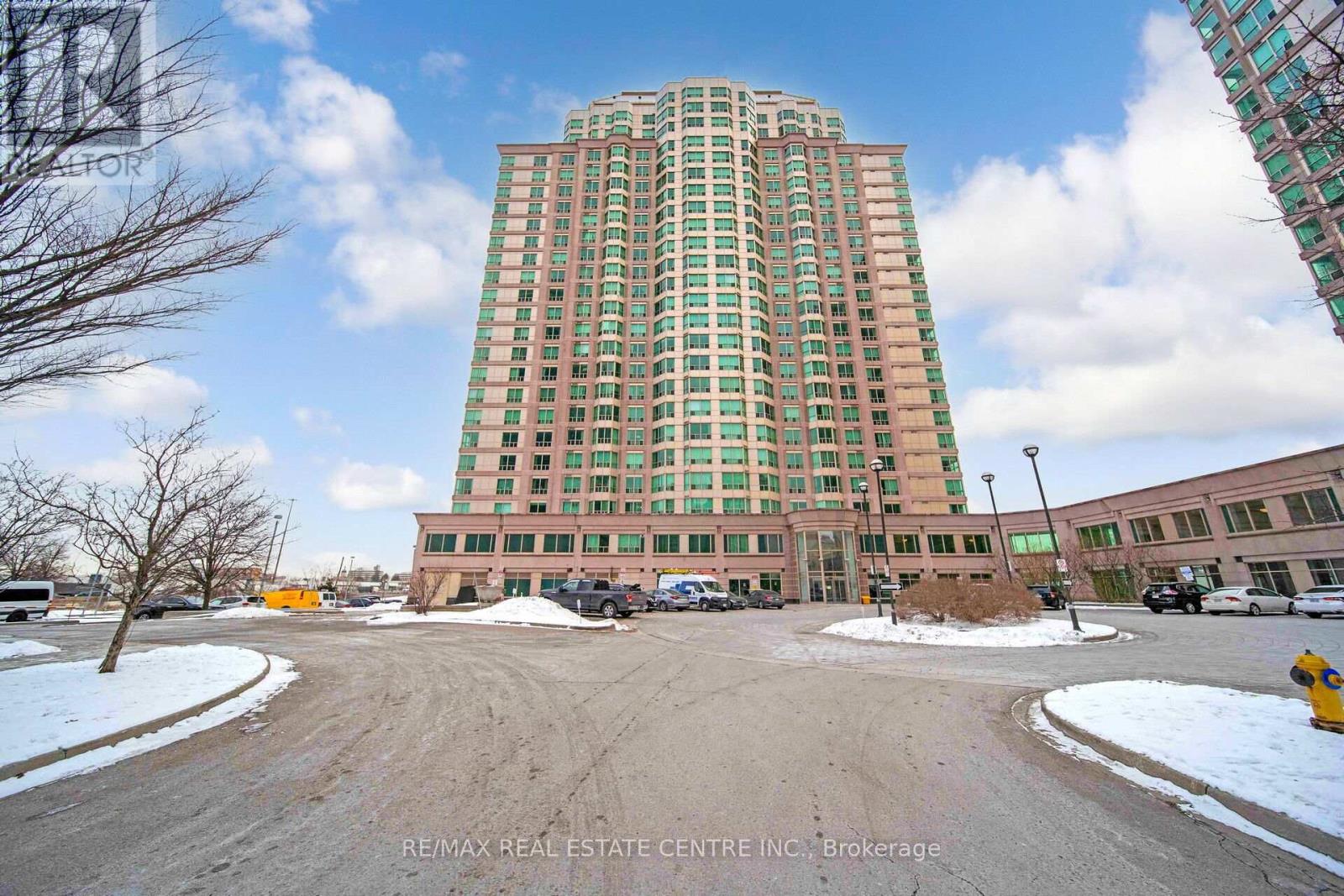 Property at 603 - 11 LEE CENTRE DRIVE image 1