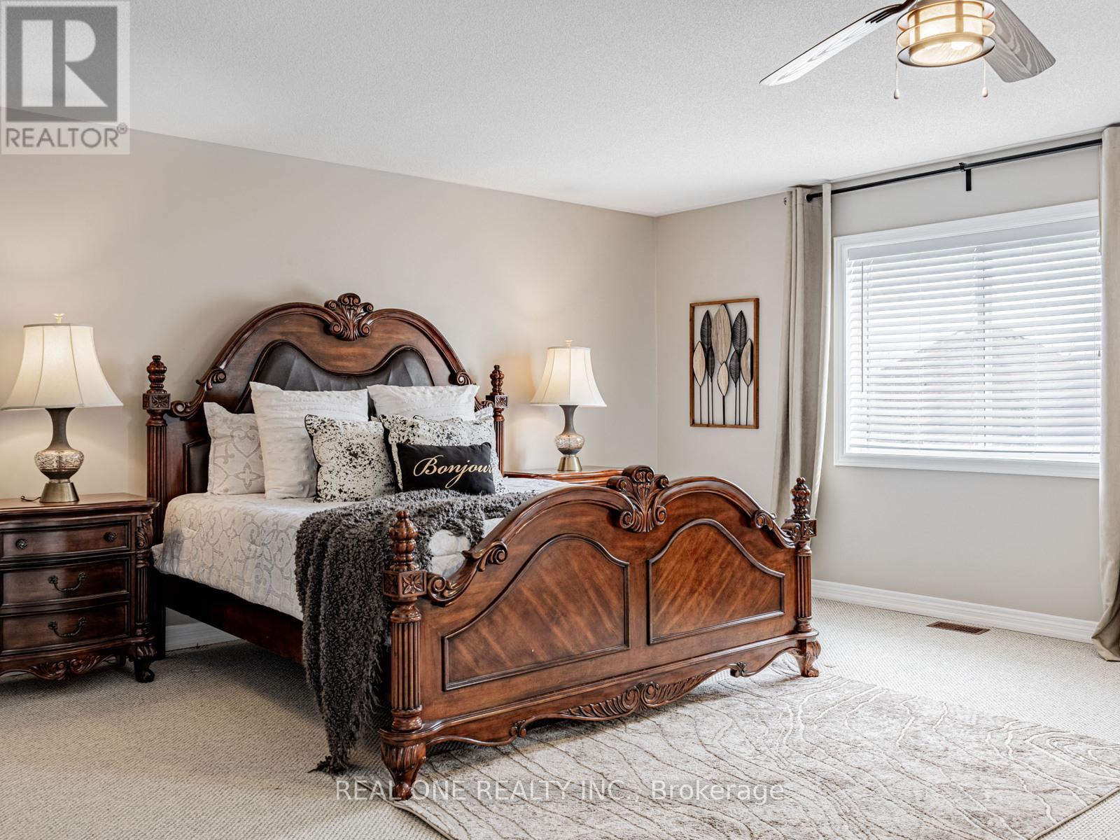 51 Hanson Crescent, Whitby, Ontario  L1M 2K9 - Photo 21 - E12083997