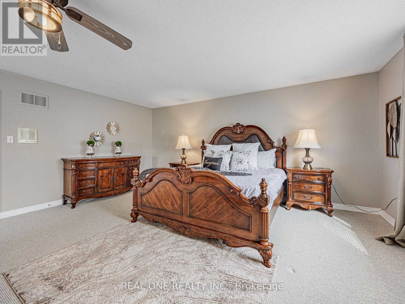 51 Hanson Crescent, Whitby, Ontario  L1M 2K9 - Photo 23 - E12083997