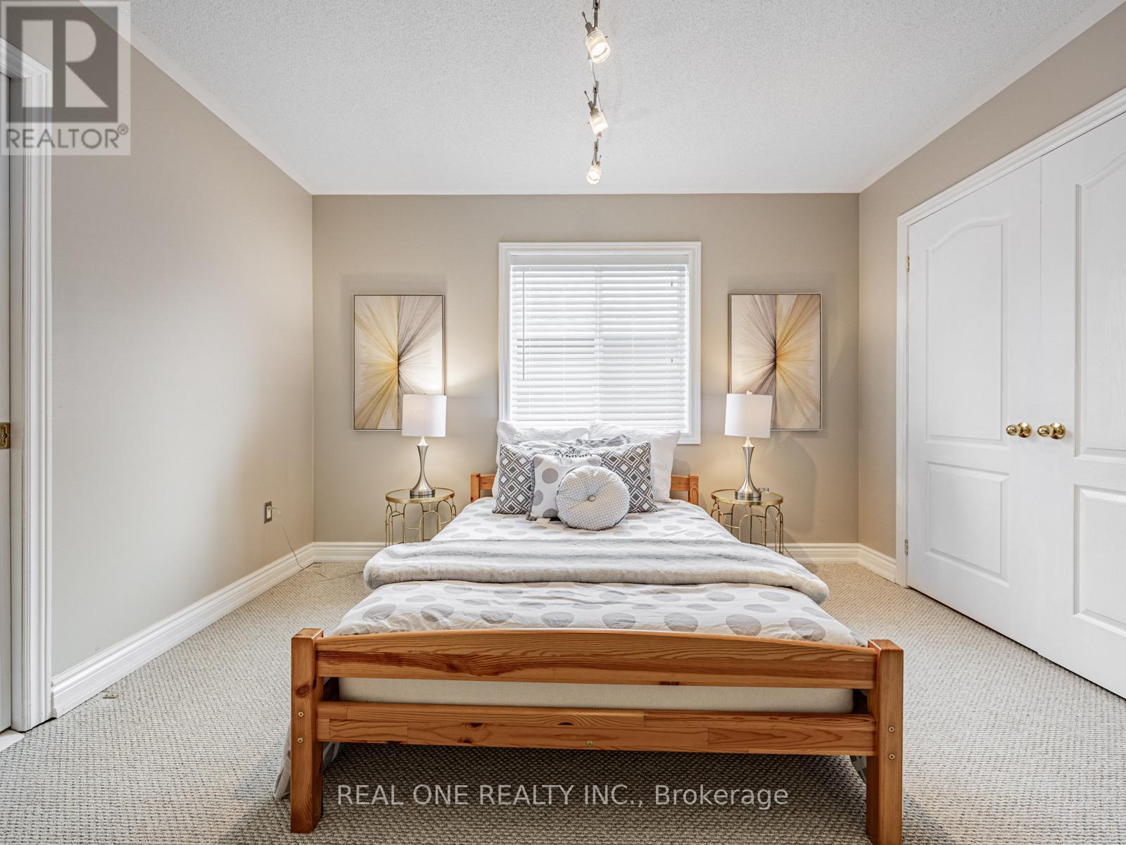 51 Hanson Crescent, Whitby, Ontario  L1M 2K9 - Photo 28 - E12083997