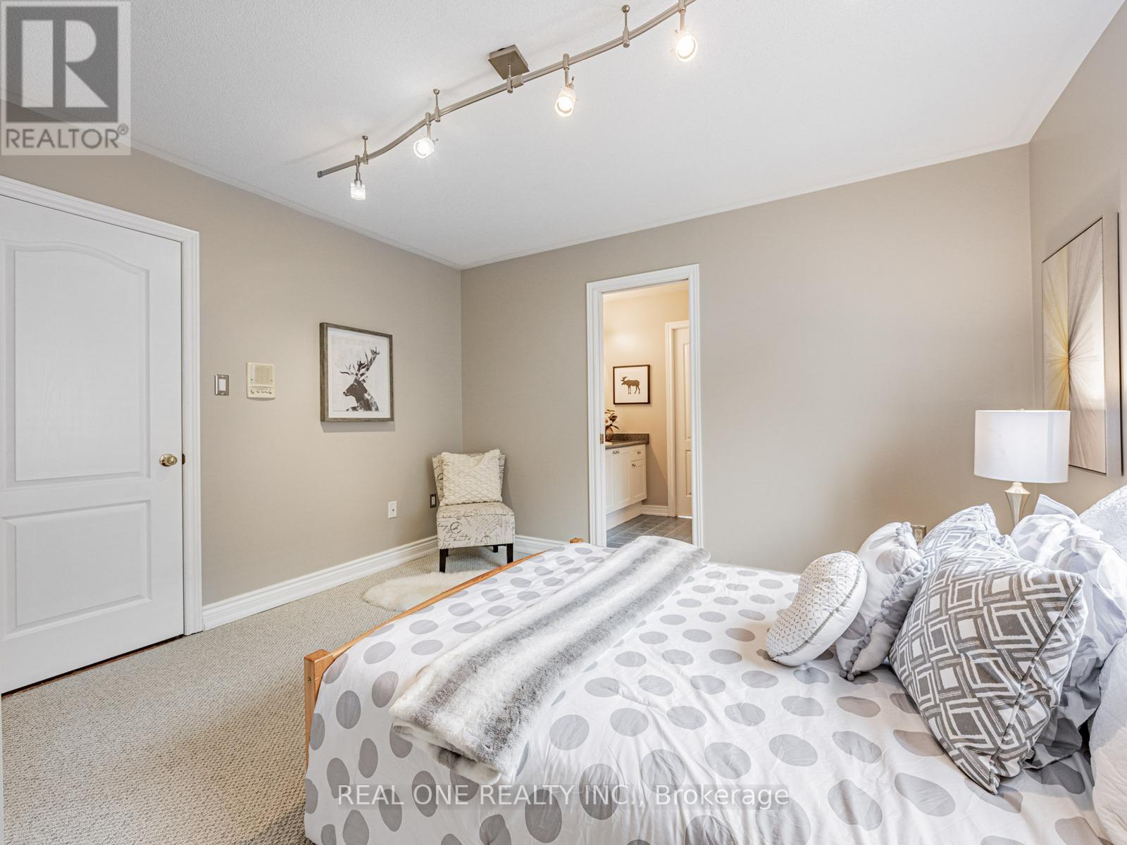 51 Hanson Crescent, Whitby, Ontario  L1M 2K9 - Photo 29 - E12083997