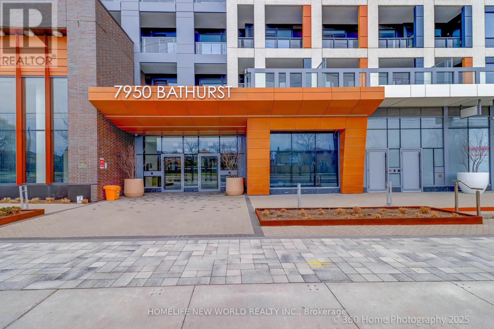 902 - 7950 Bathurst Street, Vaughan, Ontario  L4J 0L4 - Photo 2 - N12083962