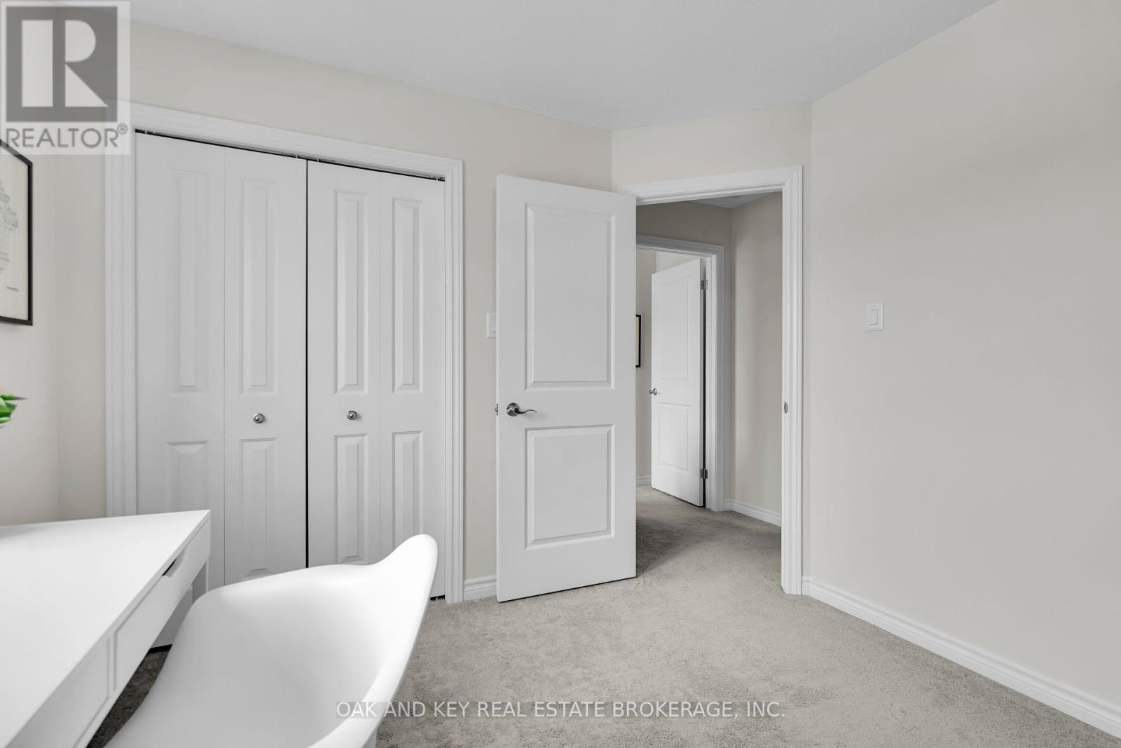 Photo 31 of 50 for 893 Silverfox Crescent