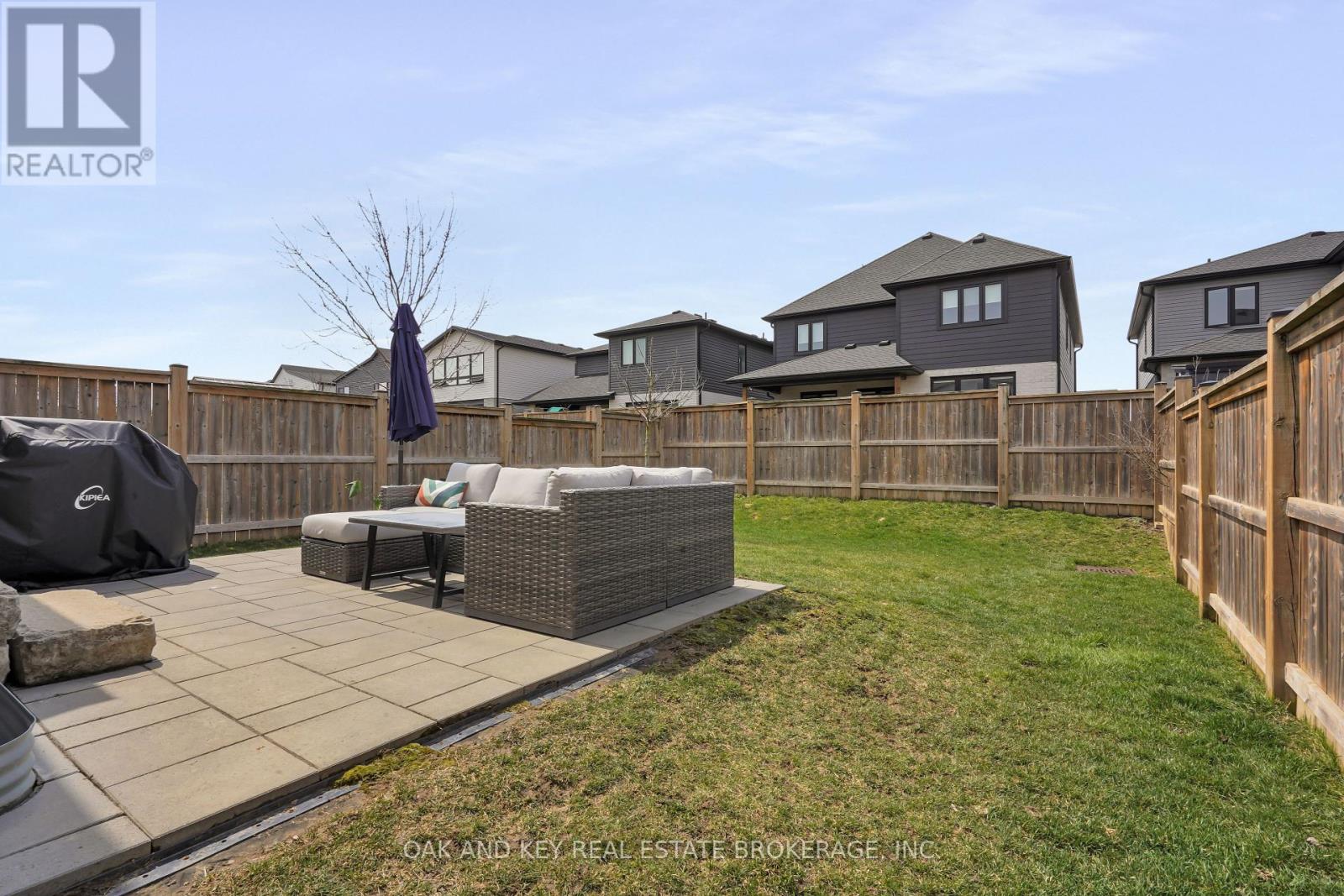 Photo 38 of 50 for 893 Silverfox Crescent