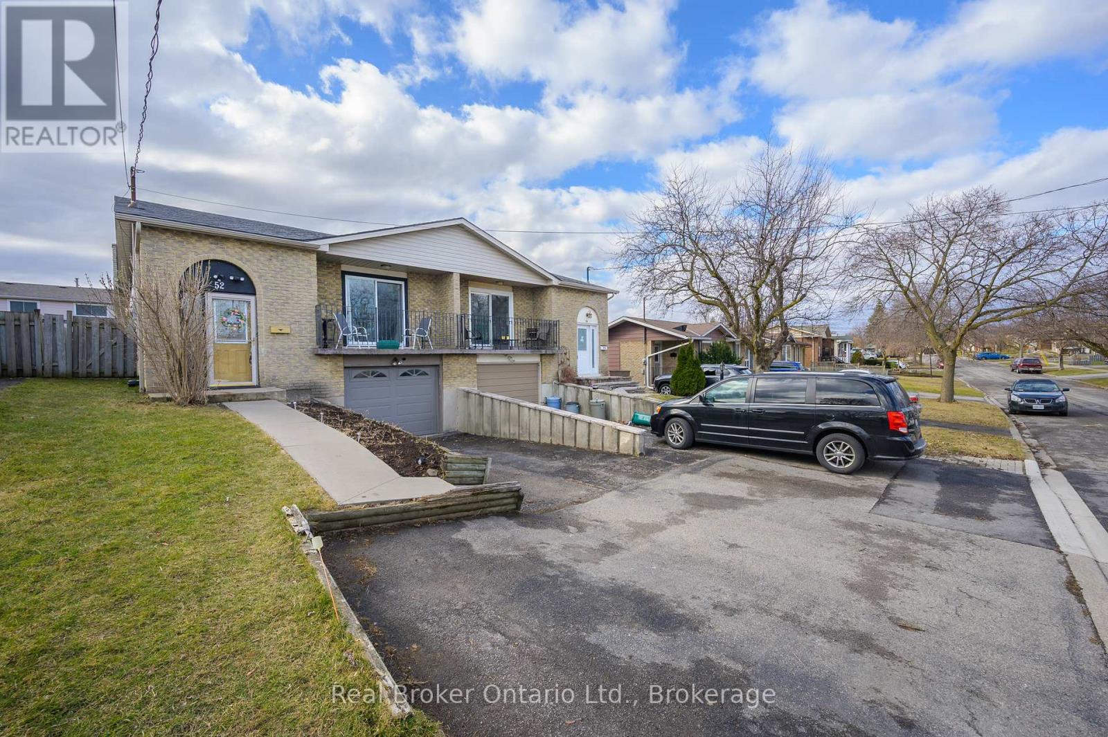Property at 52 GREEN MAPLE DRIVE image 2
