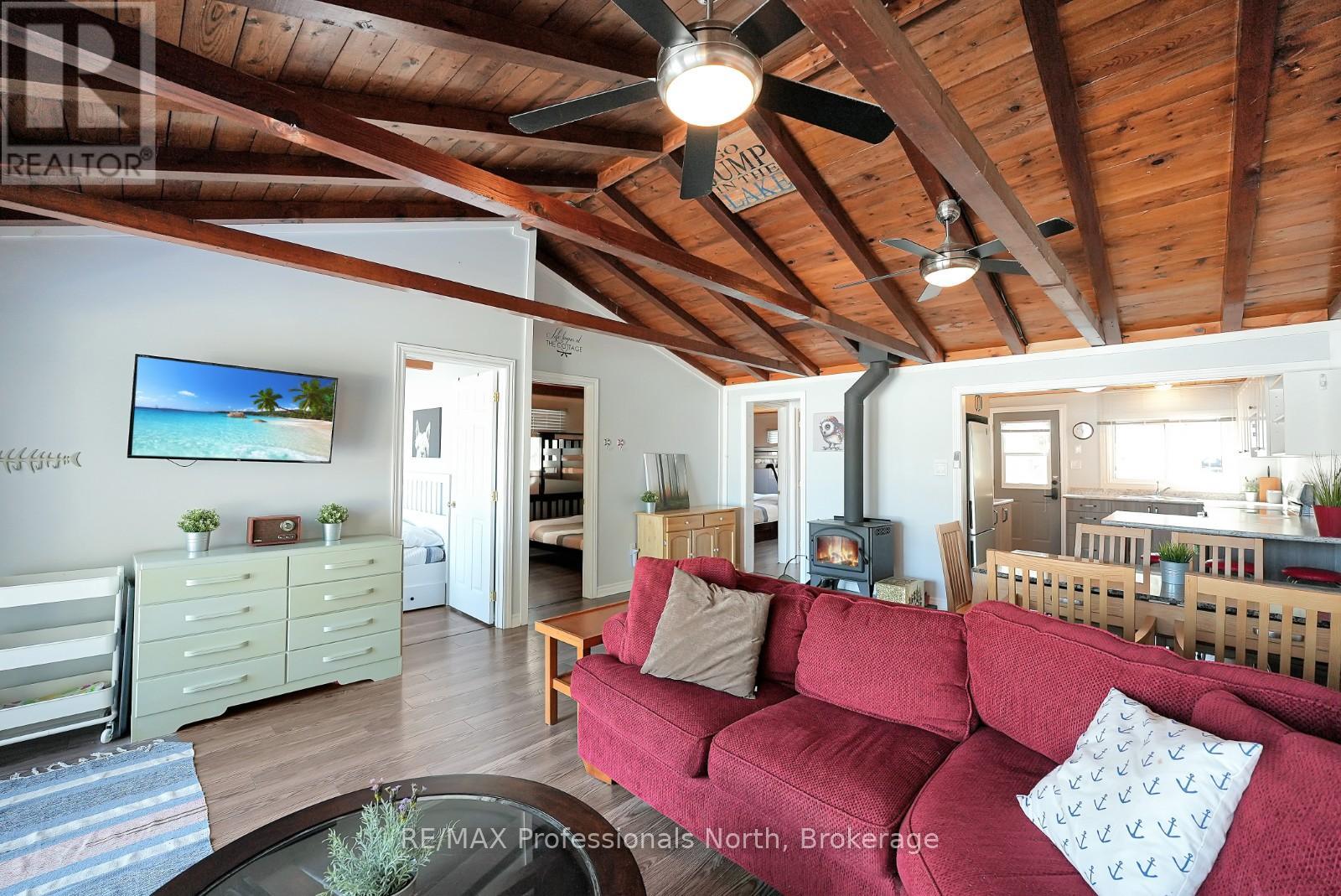 1024 Quail Run Lane, Minden Hills, Ontario  K0M 2K0 - Photo 10 - X12084081