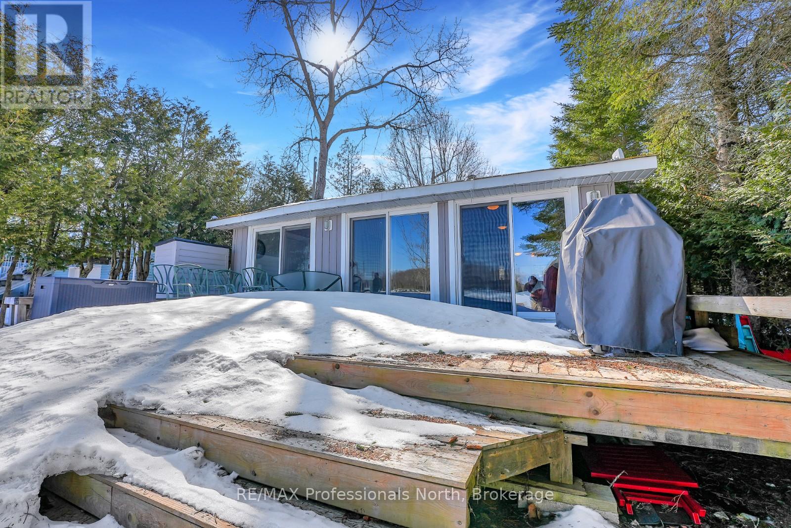 1024 Quail Run Lane, Minden Hills, Ontario  K0M 2K0 - Photo 23 - X12084081