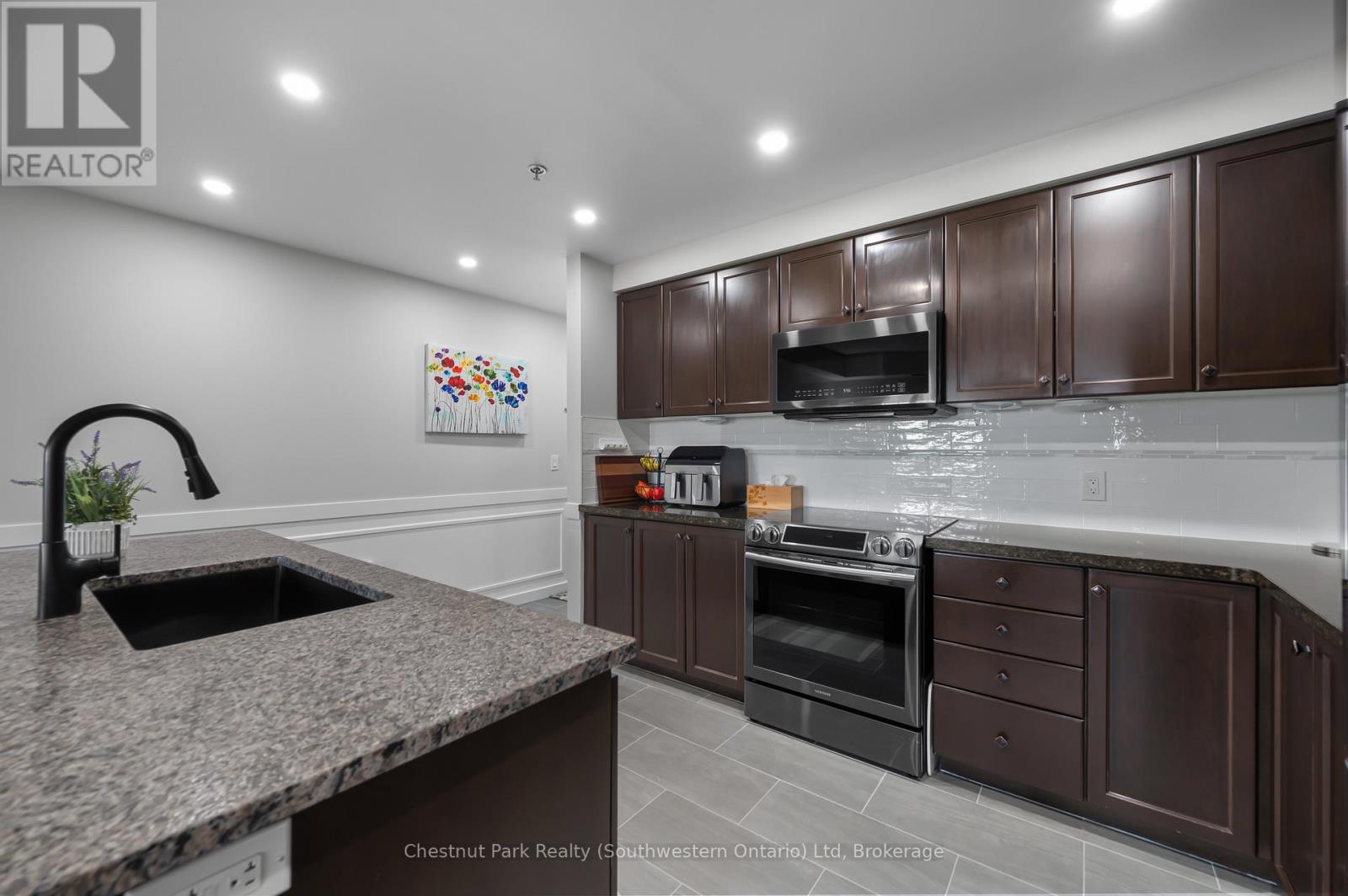 423 - 1440 Gordon Street, Guelph, Ontario  N1L 1C8 - Photo 8 - X12084083