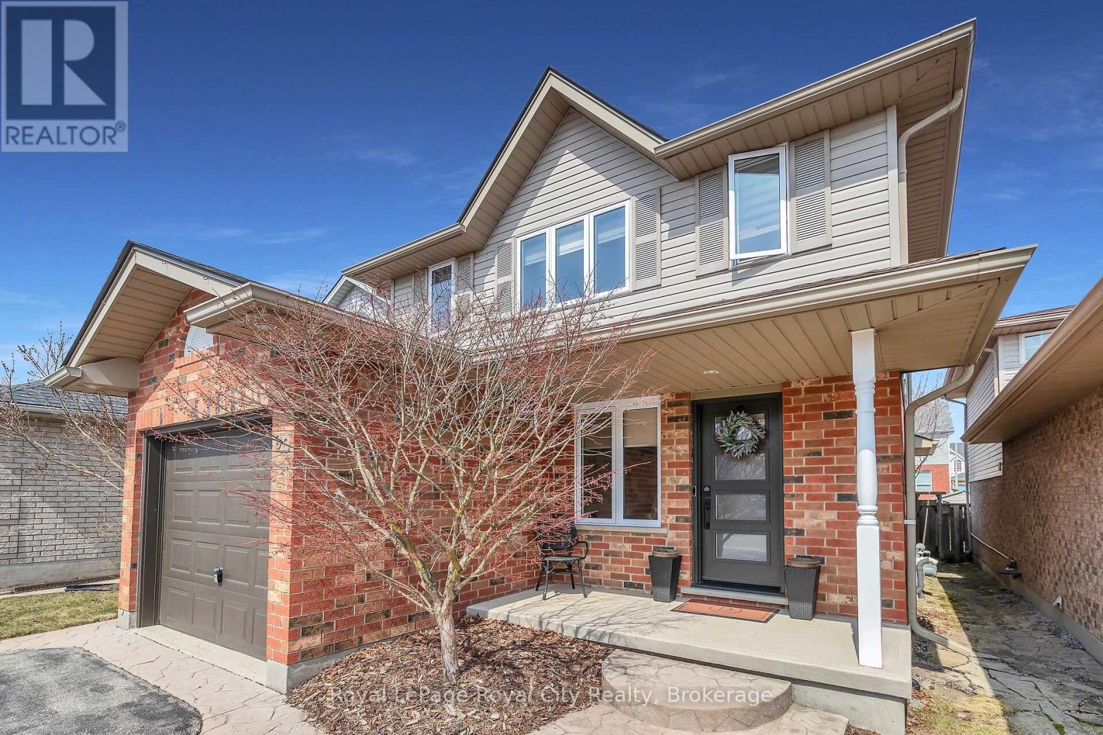 90 Milson Crescent, Guelph, Ontario  N1C 1G6 - Photo 2 - X12084112