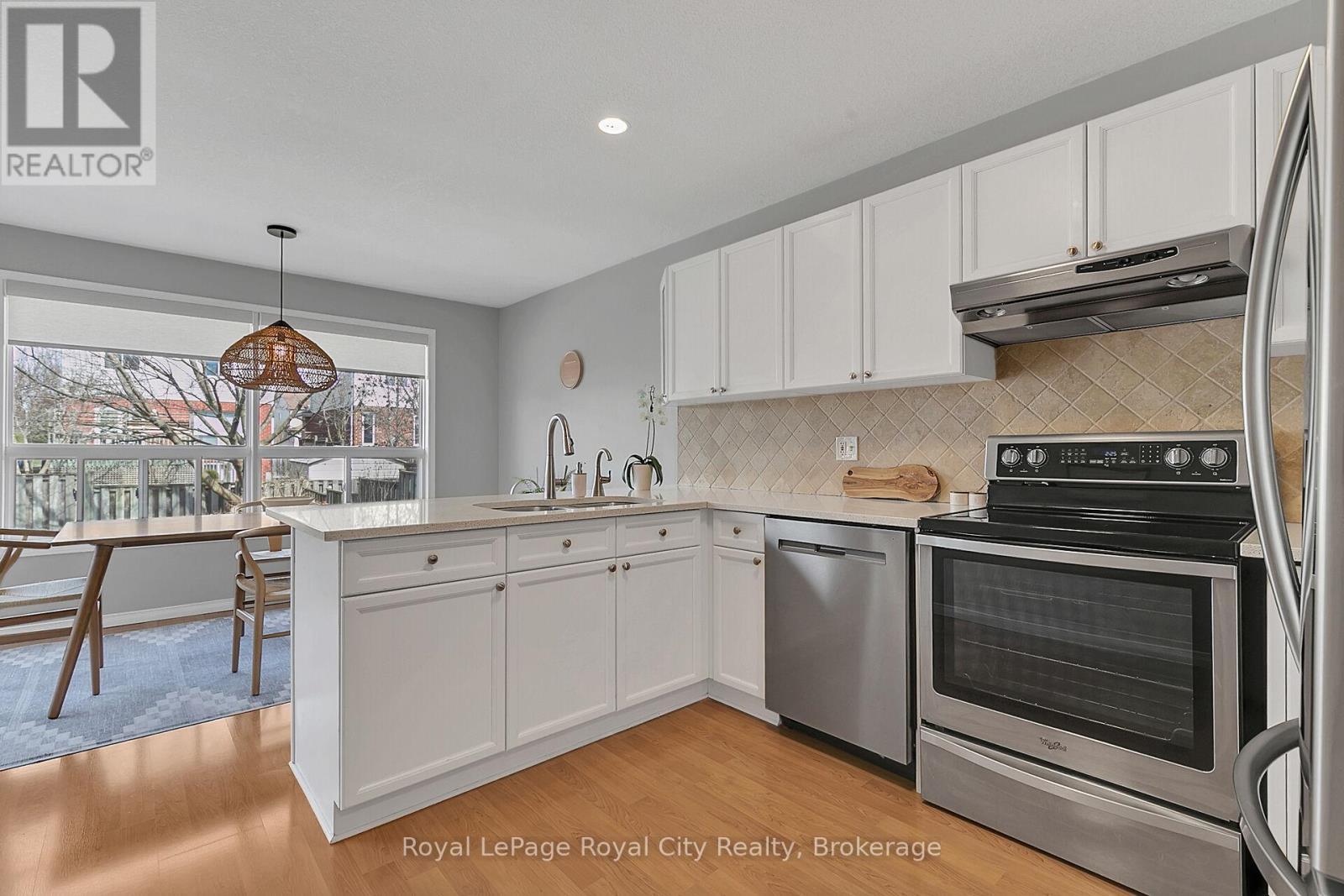 90 Milson Crescent, Guelph, Ontario  N1C 1G6 - Photo 8 - X12084112