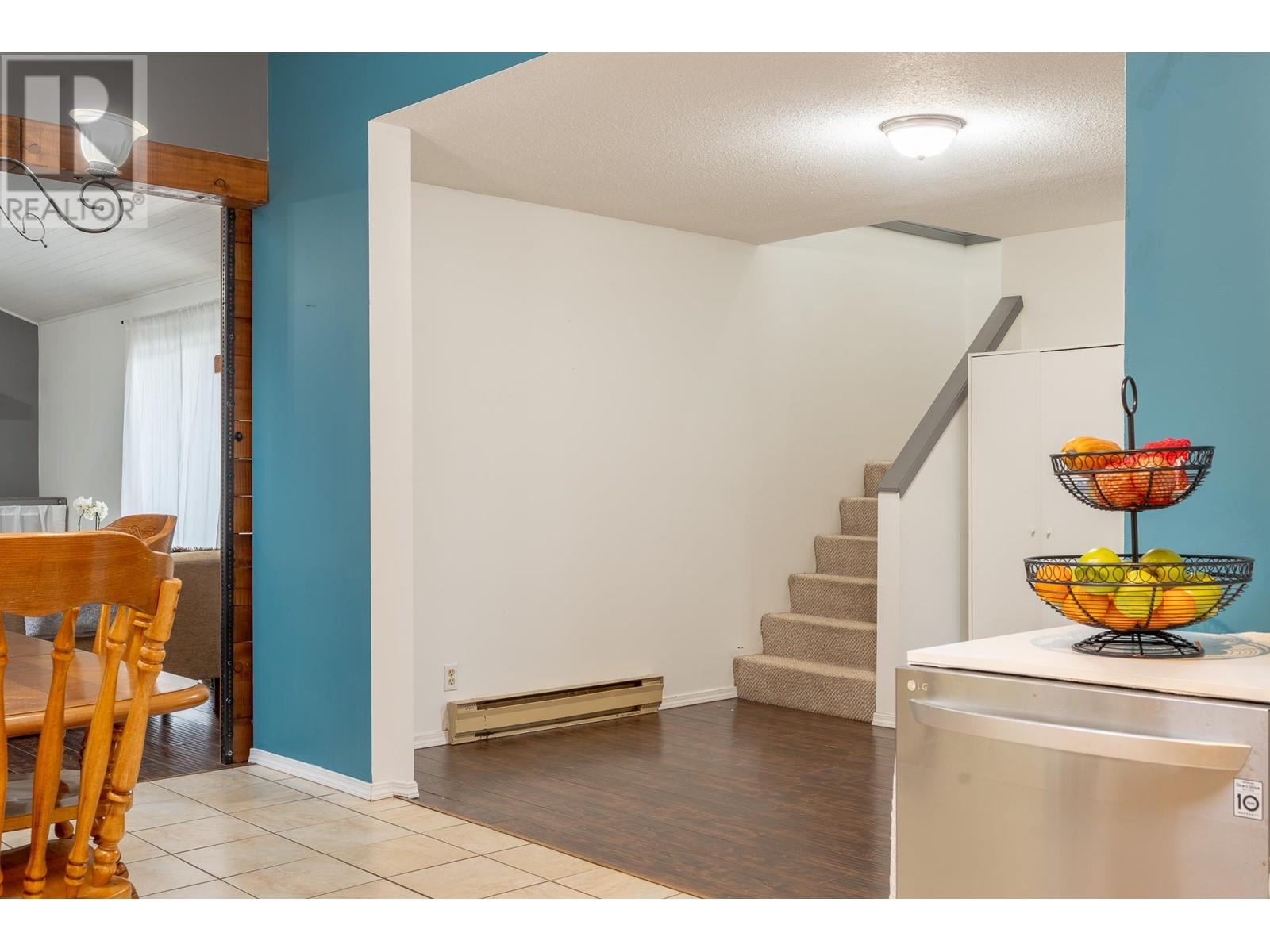 6279 Norwest Bay Road, Sechelt, British Columbia  V7Z 0M5 - Photo 24 - R2990440