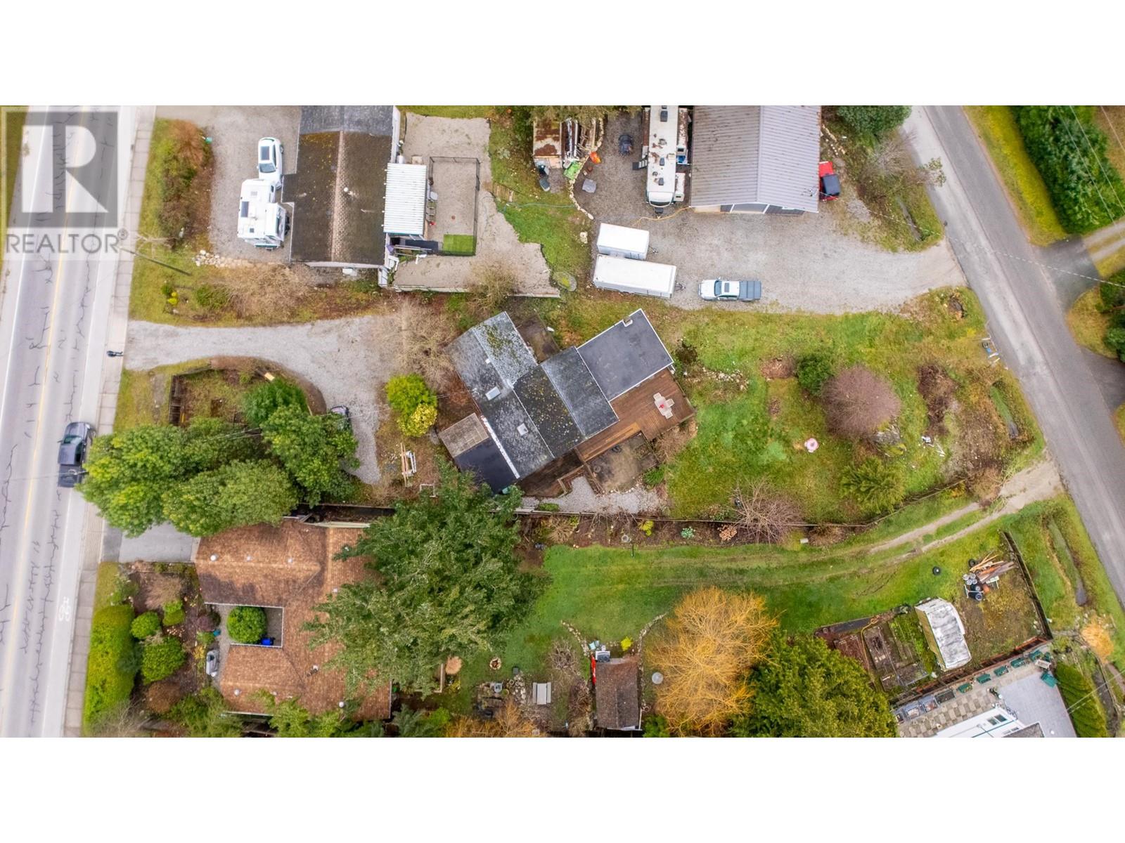 6279 Norwest Bay Road, Sechelt, British Columbia  V7Z 0M5 - Photo 26 - R2990440